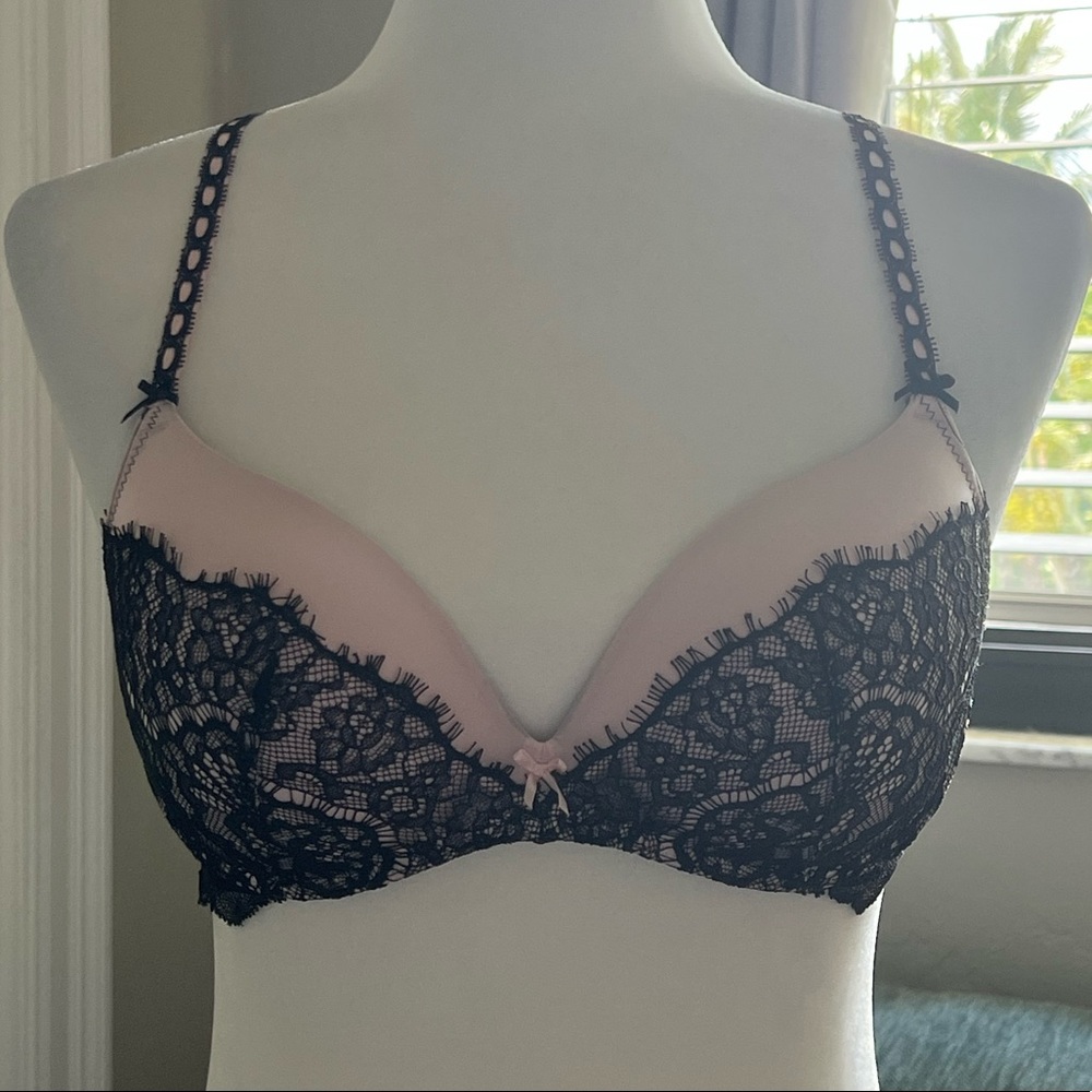 LIMITED EDITION newly bought, Victoria’s Secret floral laced bra